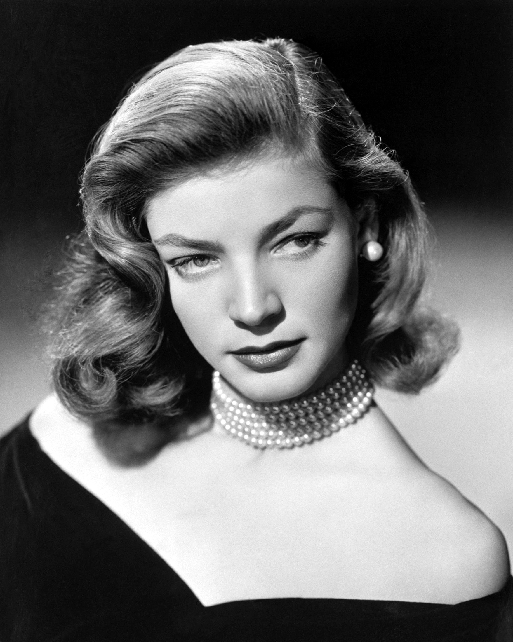 Annex - Bacall, Lauren_05